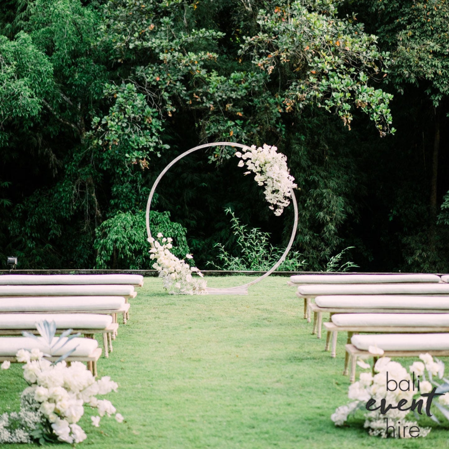 Eternity O Louis Whitewash Arch