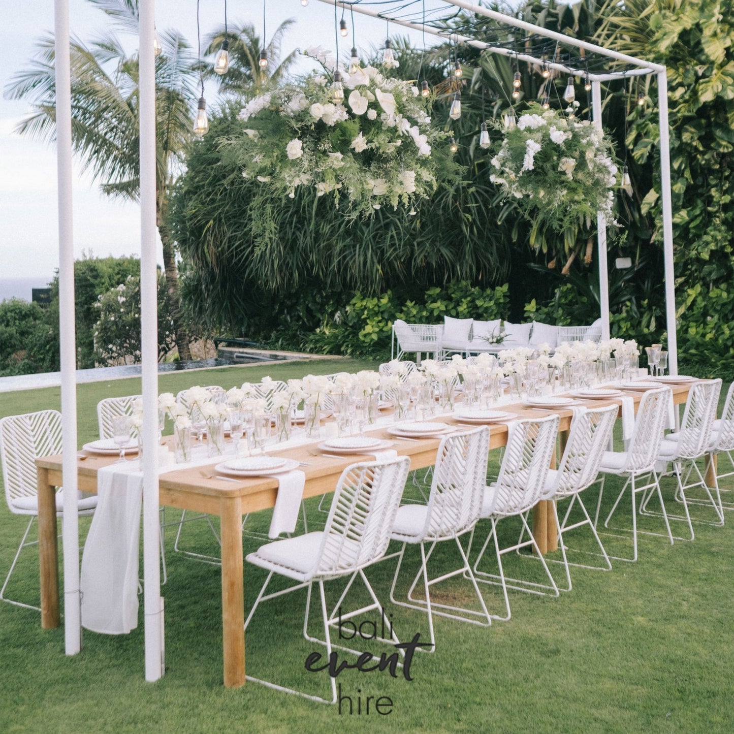 Mexi White Chair