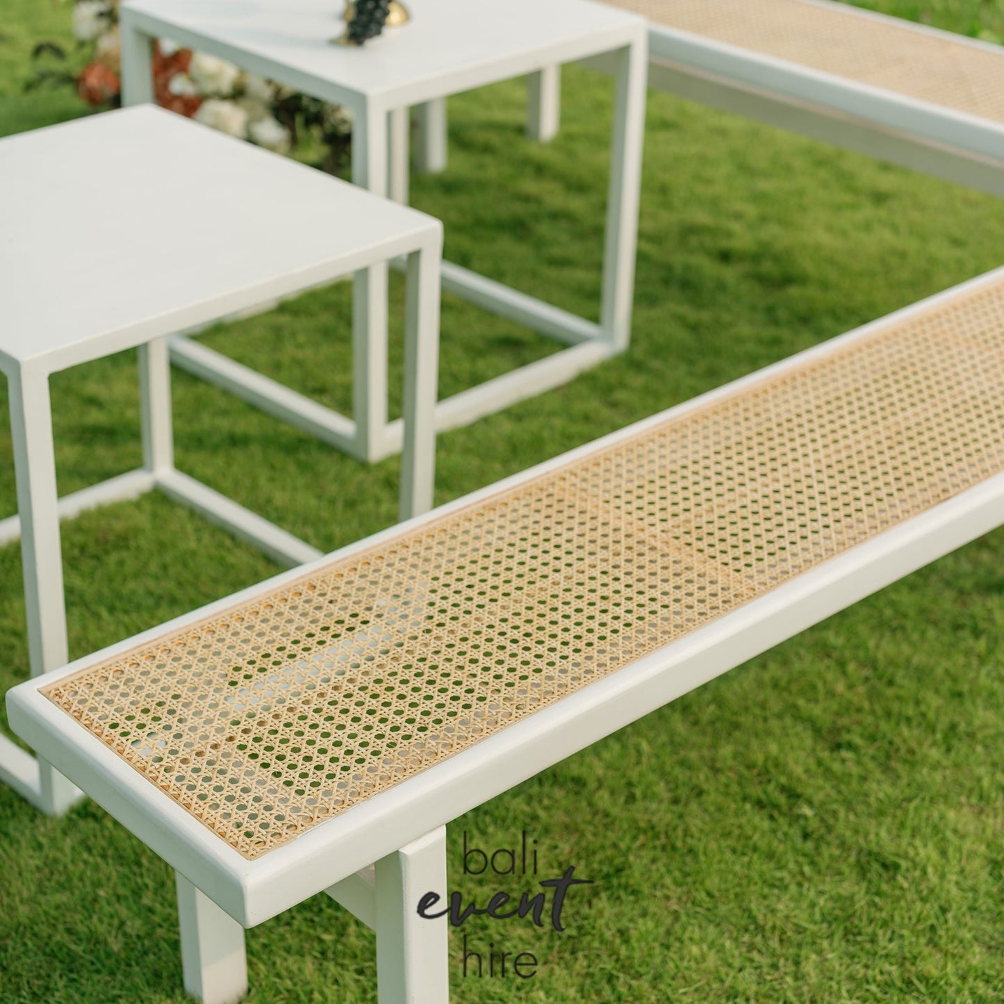 Como Bench White