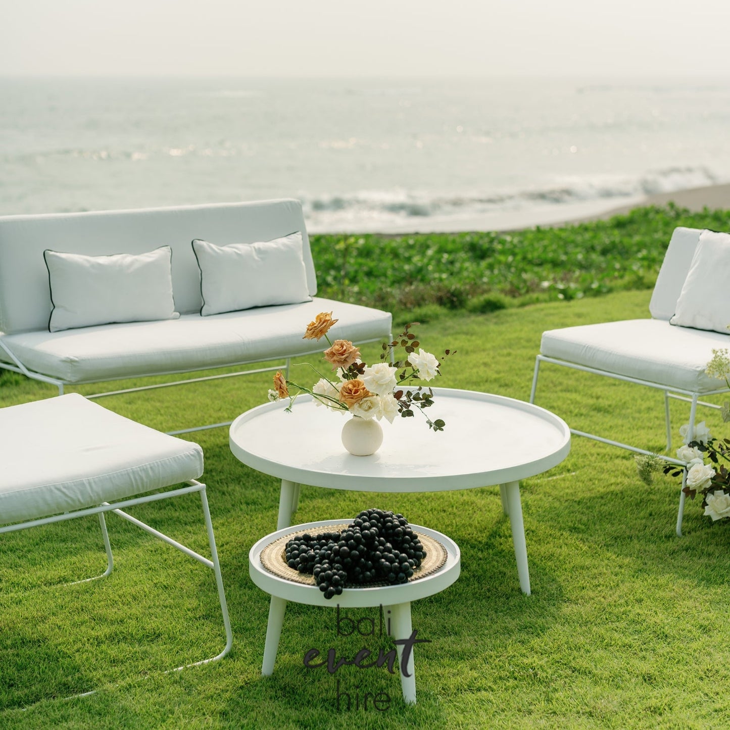 Mykonos Set White Round