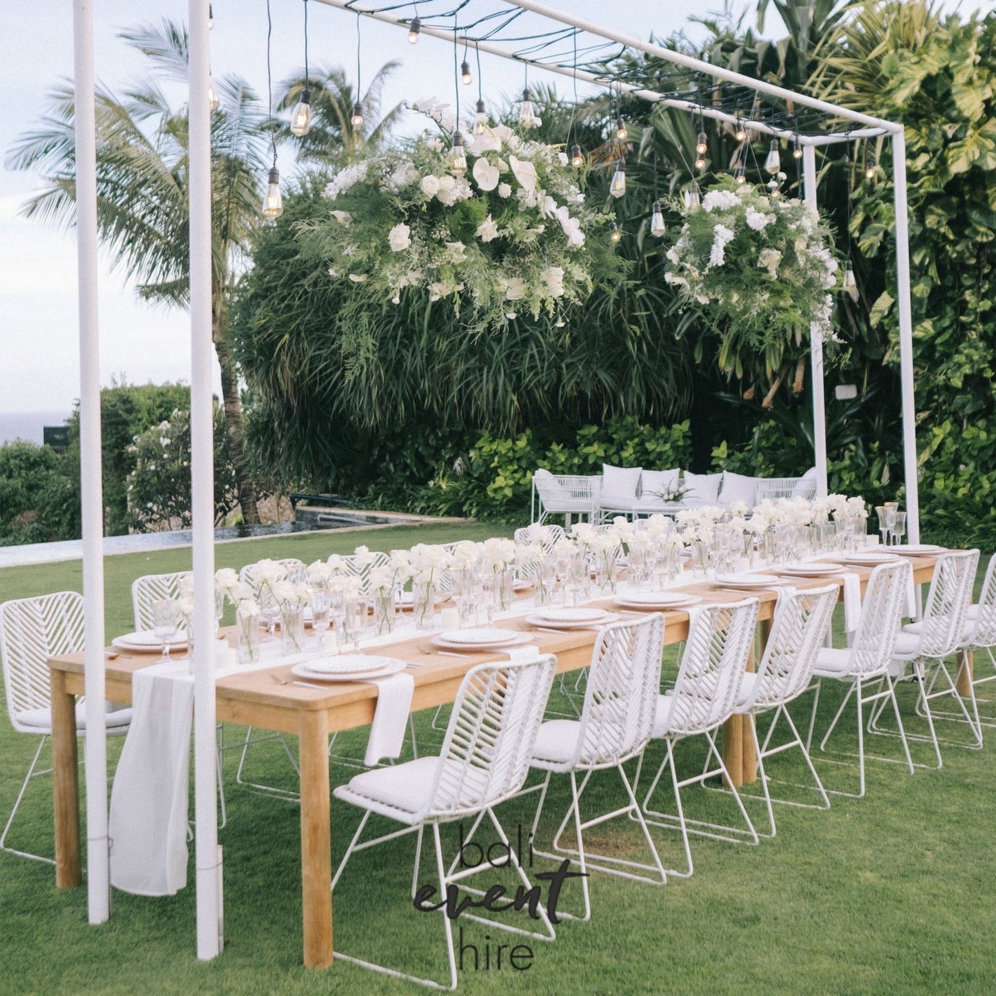 Chair Capetown White