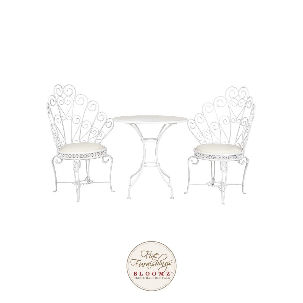 White Peacock Garden Café Set