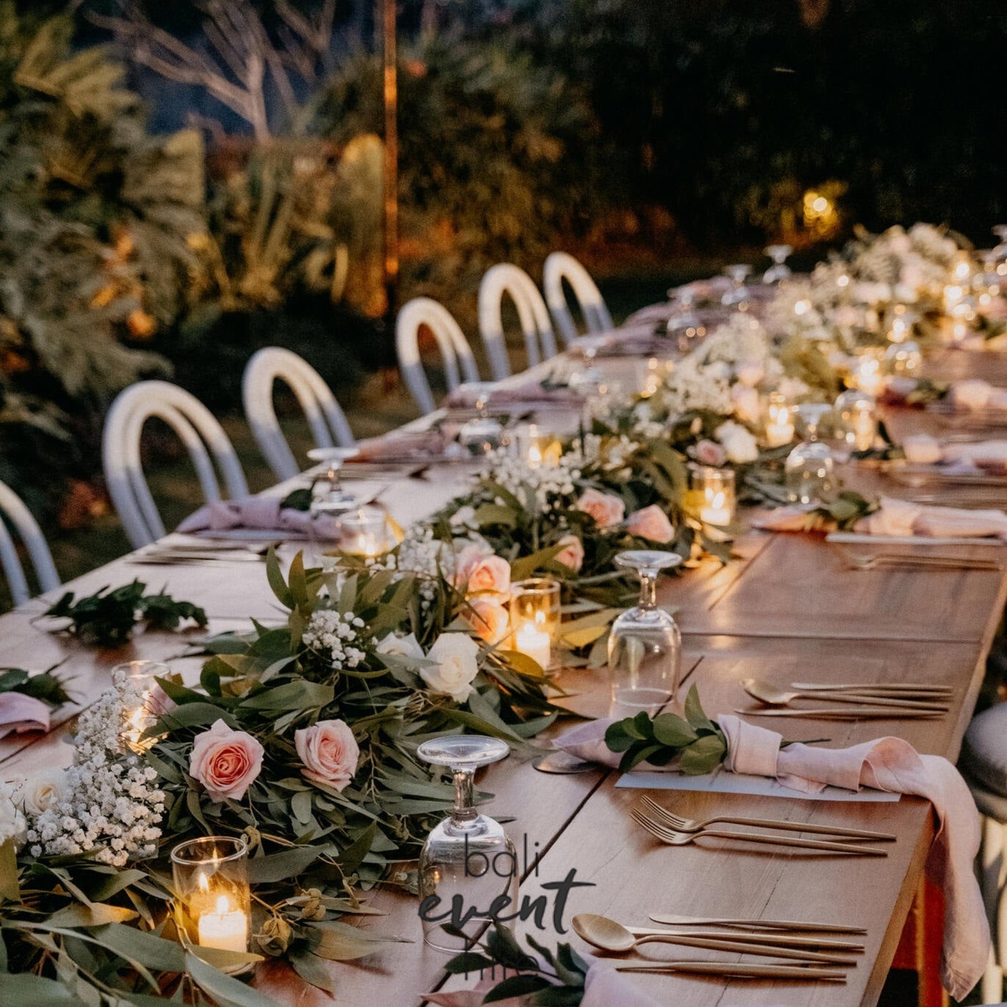 Dining Table Natural