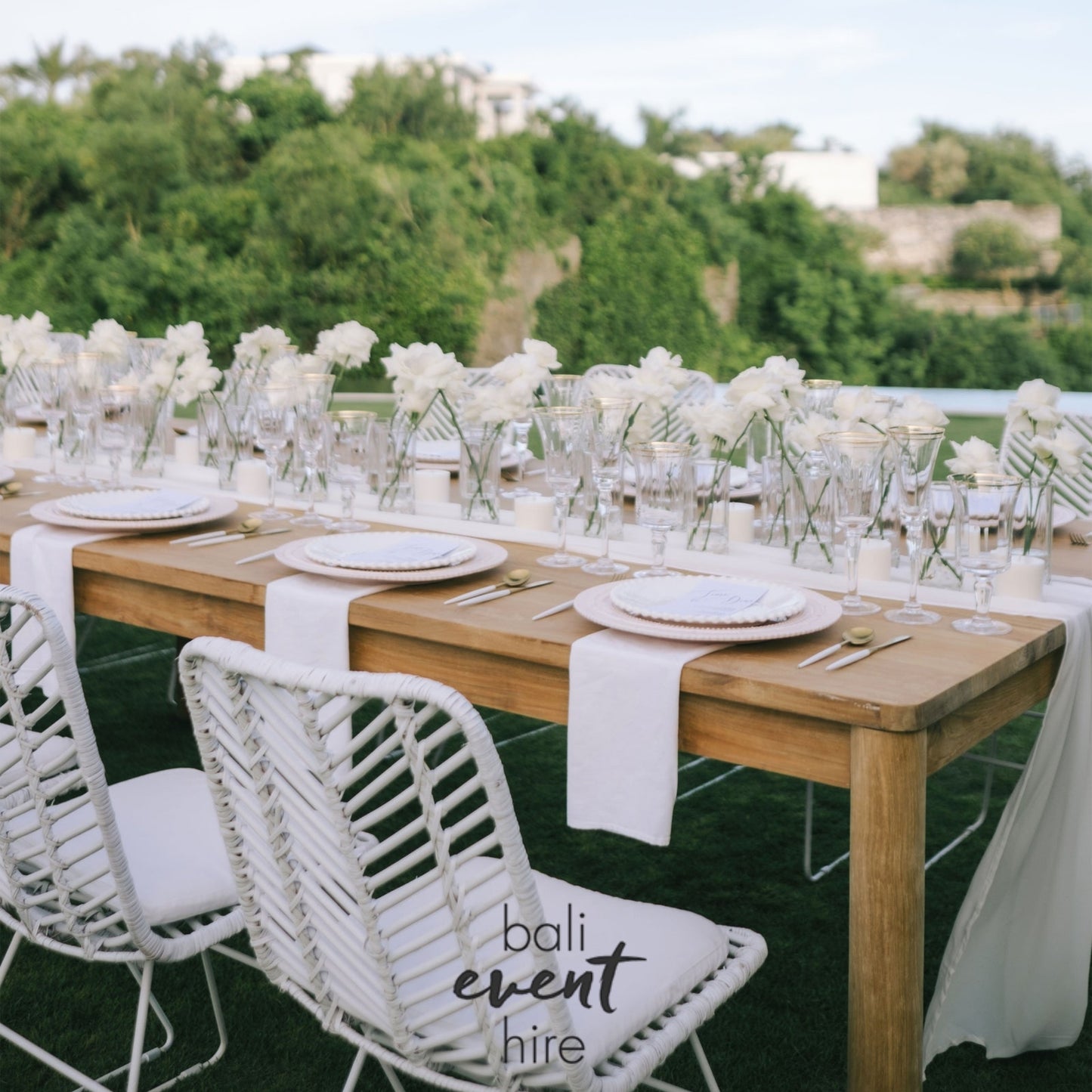 Chair Capetown White